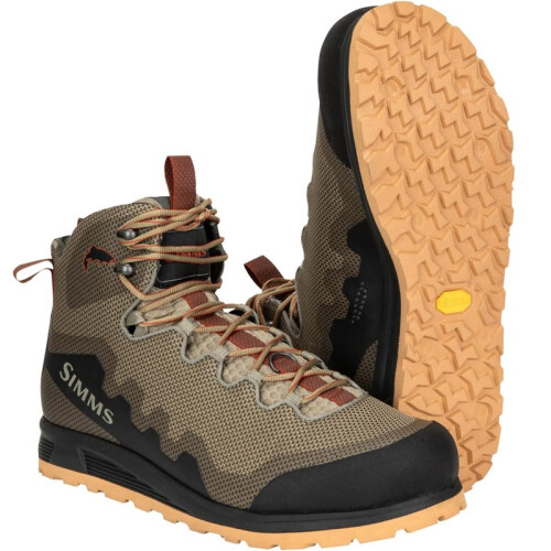 Simms Flyweight Access Boot Vibram